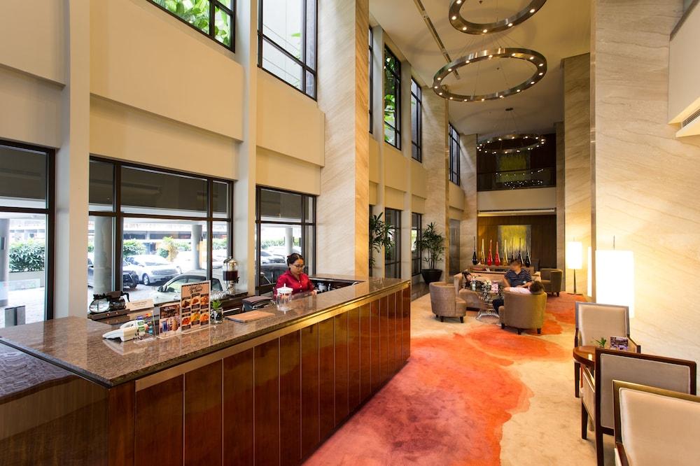 I Baloi Batam Hotel 4*